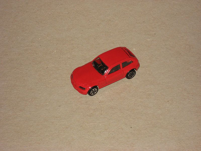 Majorette Z3 M Coupe rot 1-057_01.jpg