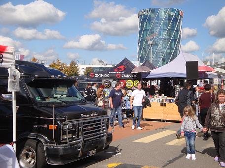 US Car Treffen Motorworld Böblingen 2017 039.JPG