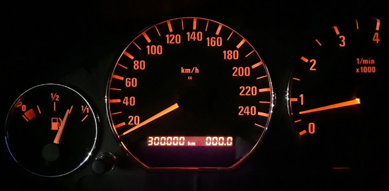 300000km.jpg