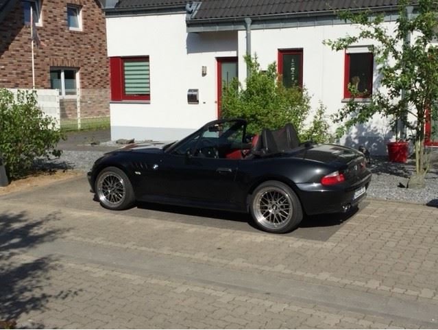 BMW Z3.JPG